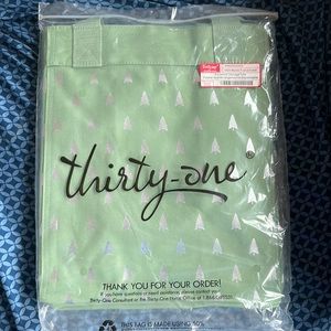 Thirty-One Essential Storage Tote